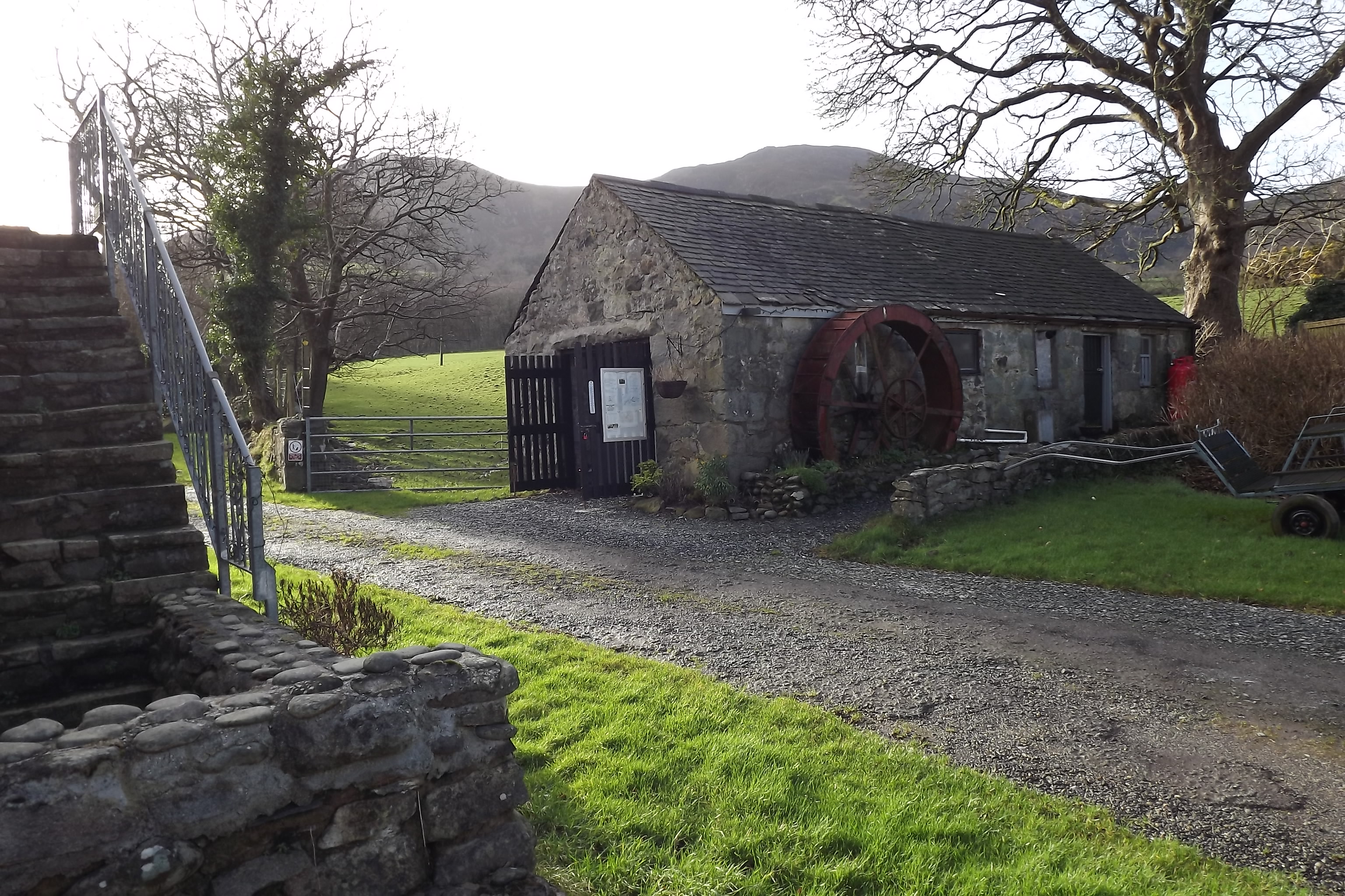 Cottage & Camping Barn Parc Elernion